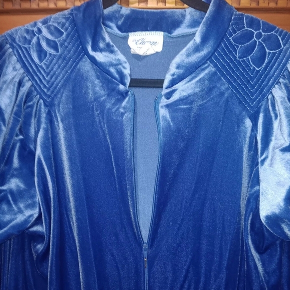 Vintage It's A Charm 70s Maxi Womens Velvet Ruffle Neck Robe/HouseCoat Size M - Picture 7 of 16